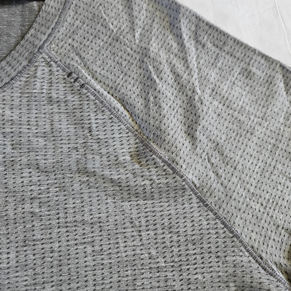 Lululemon Metal Vent Tech Long Sleeve SLTE/WHT Slate Grey Men's Size XXLarge - Picture 2 of 7
